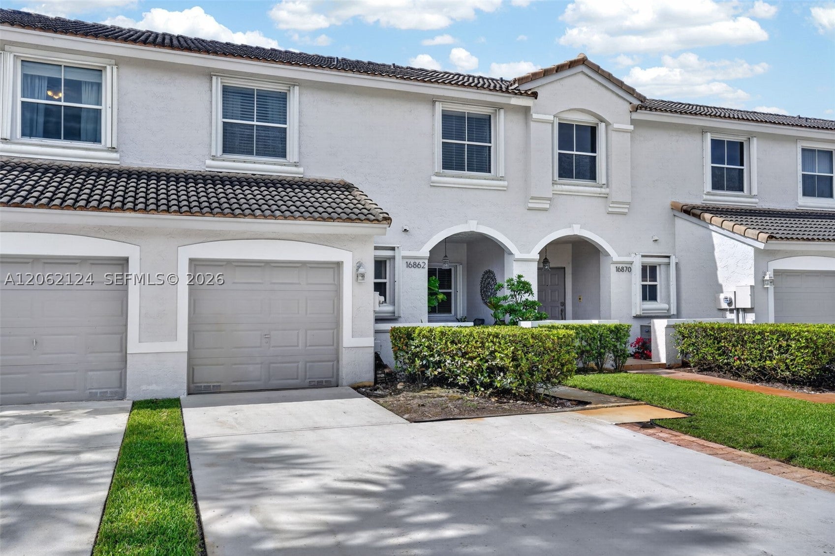 16862 SW 1st St, Pembroke Pines FL 33027
