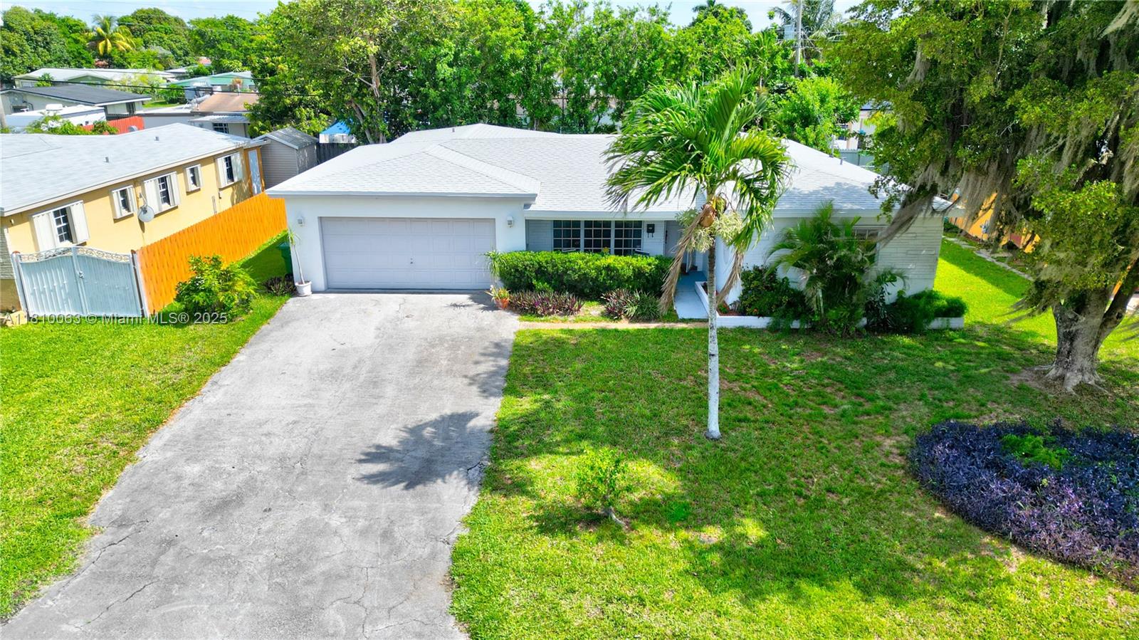 7211 Plantation Blvd, Miramar, Broward County, Florida - 4 Bedrooms  
3 Bathrooms - 