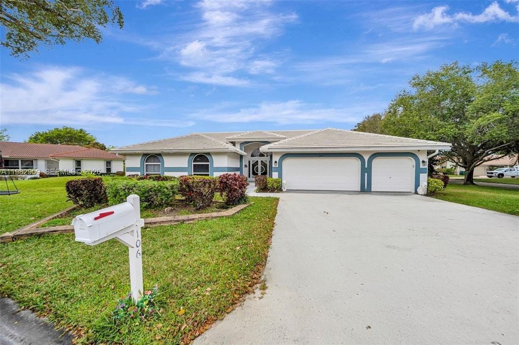 Photo of 106 SW 85th Ter, Coral Springs, FL 33071 (MLS # A11982909)