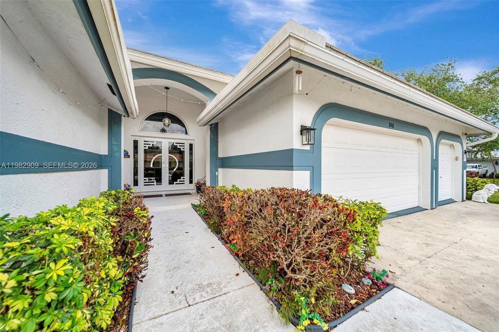 Photo of 106 SW 85th Ter, Coral Springs, FL 33071 (MLS # A11982909)