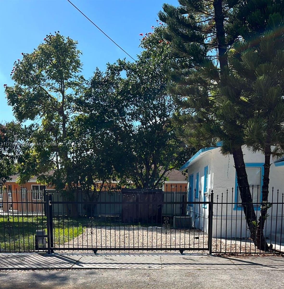 Rental Property at 5606 Nw 8th Ave 5606, Miami, Broward County, Florida - Bedrooms: 3 
Bathrooms: 2  - $3,400 MO.