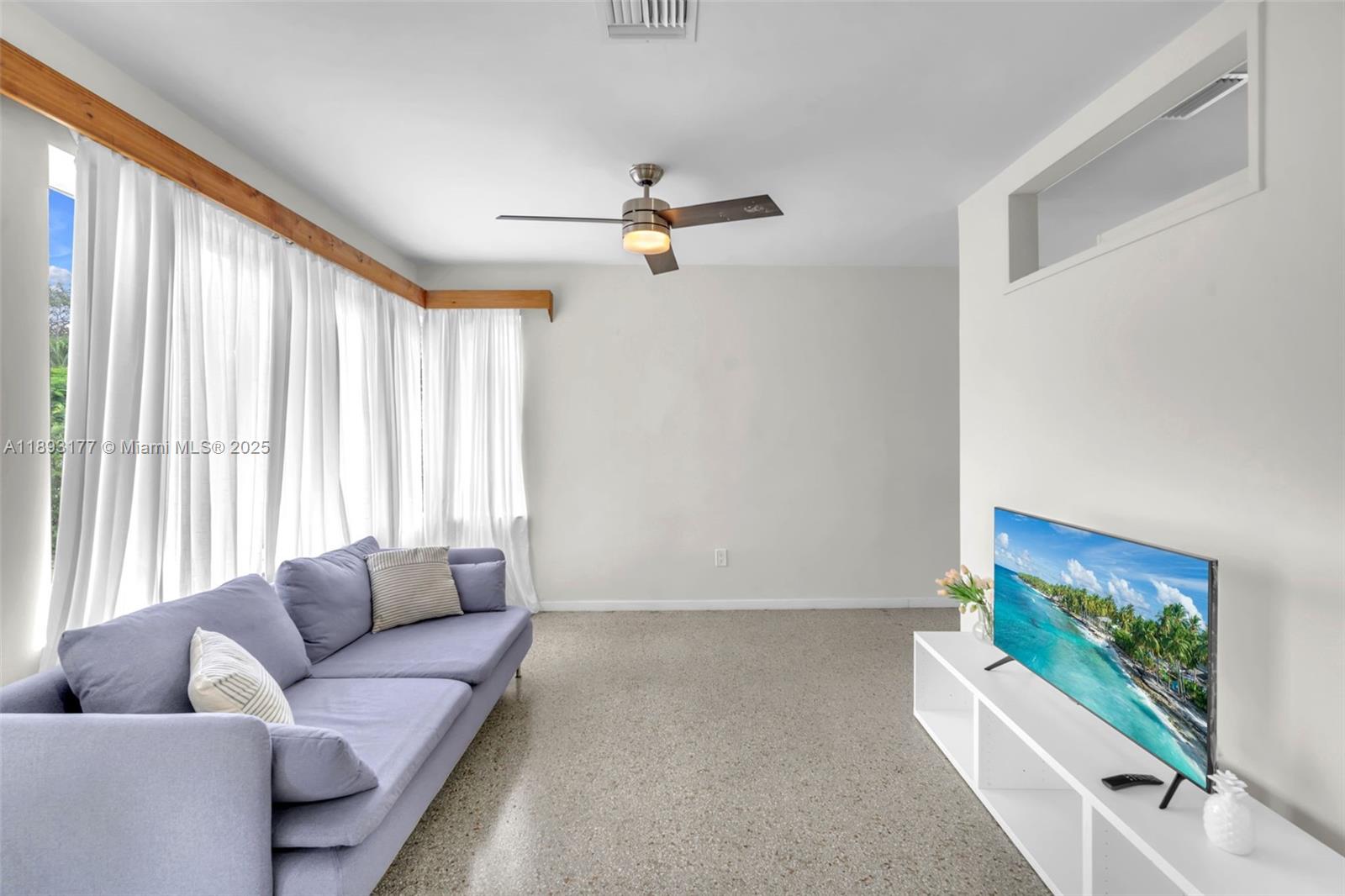FULFORD BY THE SEA SEC J - Residential Lease