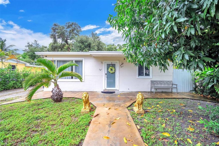Island getaway 2 bedroom,1 bathroom home in Miami with a spacious fenced backyard—perfect for kids, pets, or weekend BBQs. Inside you’ll find a comfortable layout with bright living spaces, S.S applianced kitchen, and generously sized bedrooms.Beautiful remodeled single-family home close to highway and beaches and hospitals and schools.New roof, electricity,A/C system, new fence,new stainless-steel appliances, new impact windows and impact doors, new bathroom, bathroom has a jacuzzi.The large lot offers plenty of room for gardening, entertaining, or simply relaxing in your own private outdoor retreat. Conveniently located near major highways, shopping, and schools, this home is ready for immediate move in. Call to set up and appointment and move in 48 hours later. Easy move in​​‌​​​​‌​‌​​​‌‌​​​‌‌‌​​‌​​‌‌​​​​ process.