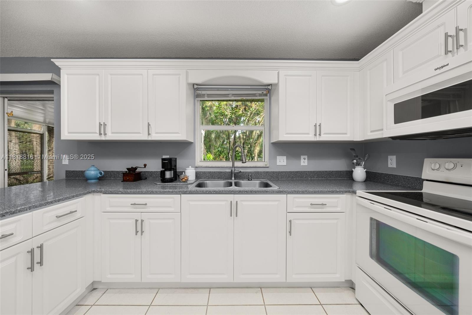 SPRING LAKE VILLAGE I - Residential