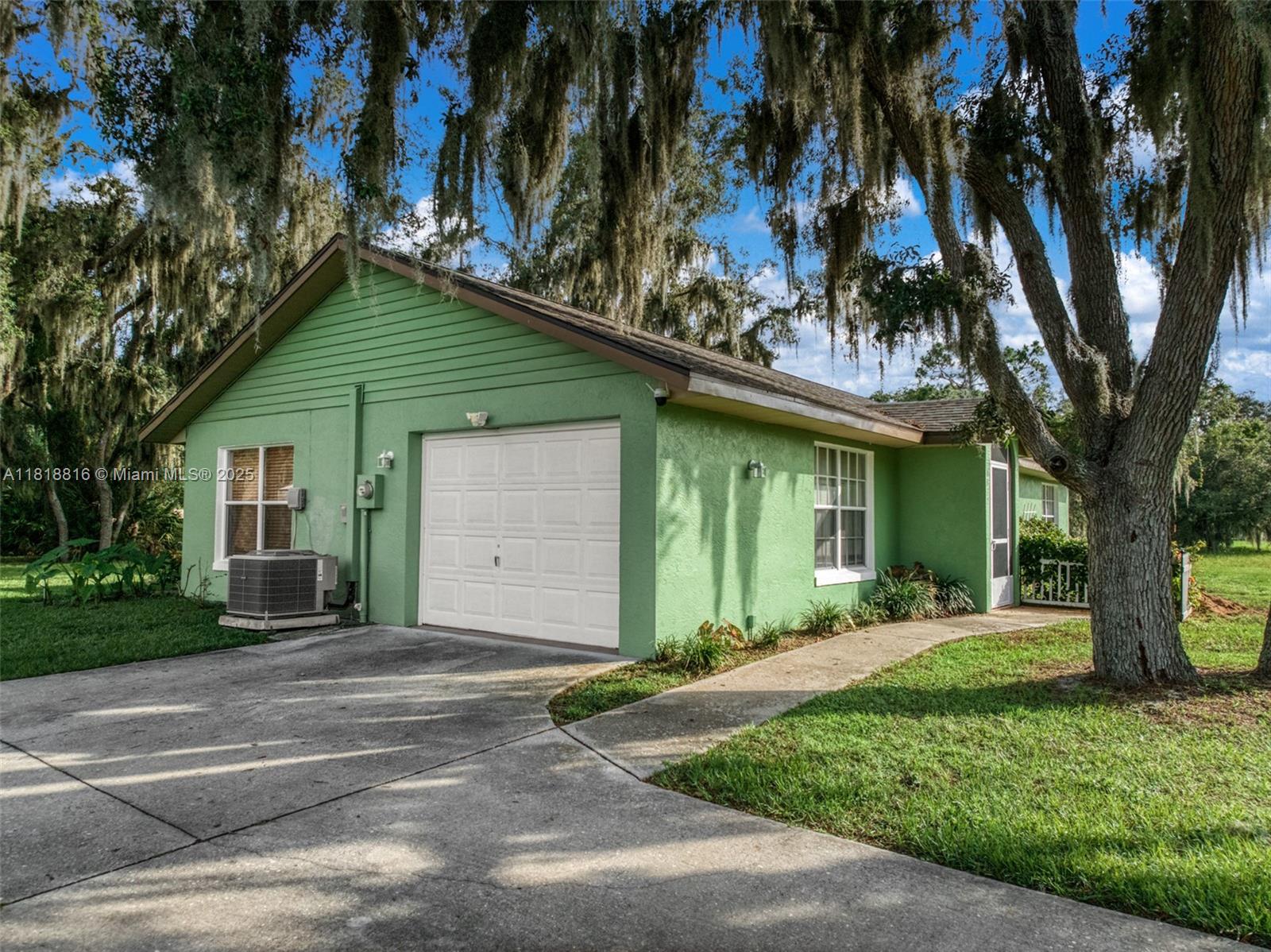 SPRING LAKE VILLAGE I - Residential