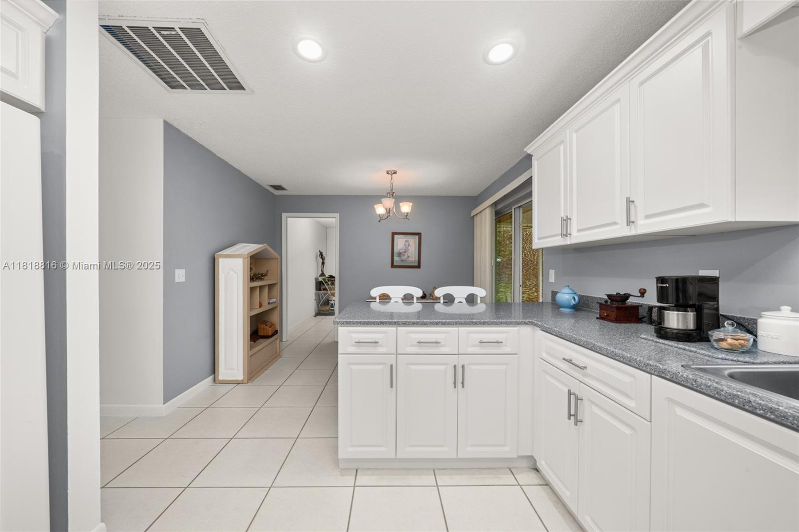 SPRING LAKE VILLAGE I - Residential