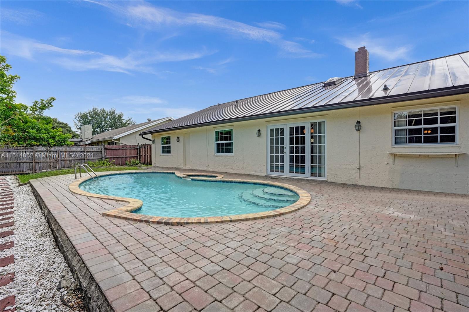 CITY OF LAUDERHILL SEC TH - Residential