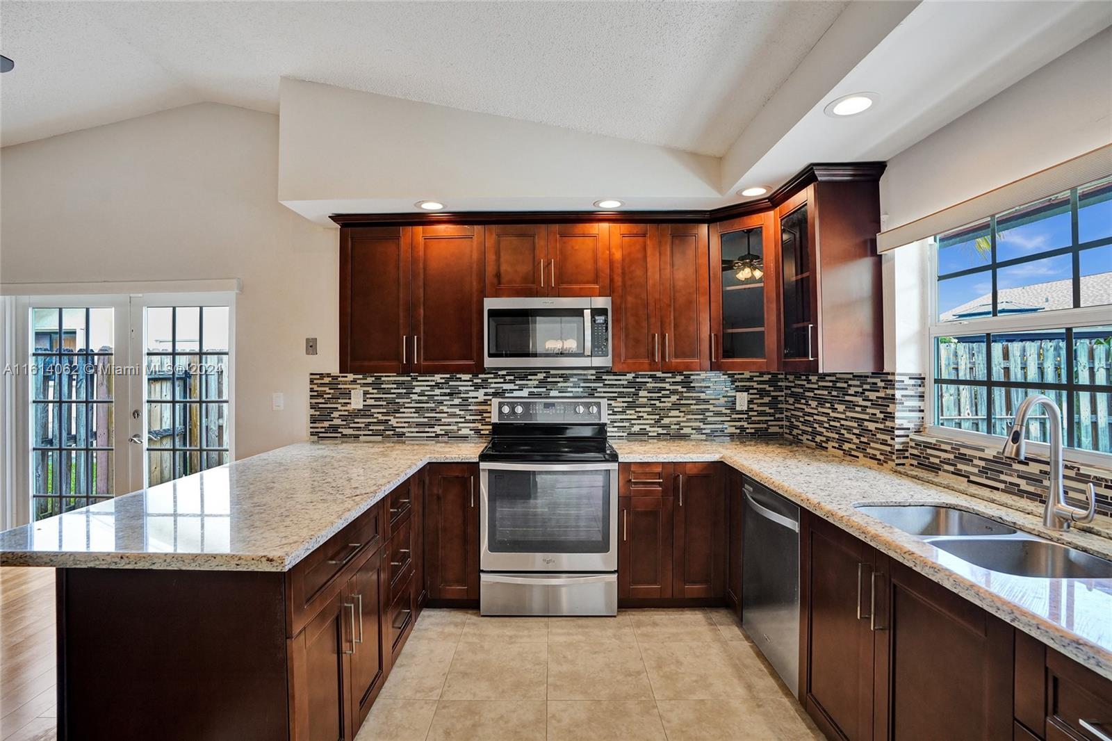 CITY OF LAUDERHILL SEC TH - Residential