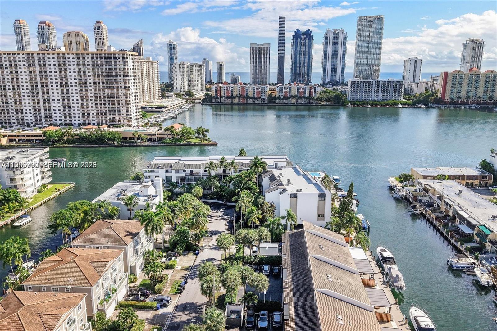 PELICAN LANDING CONDO - Residential Lease