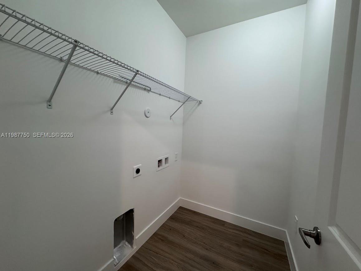 Century Square Park - Residential Lease