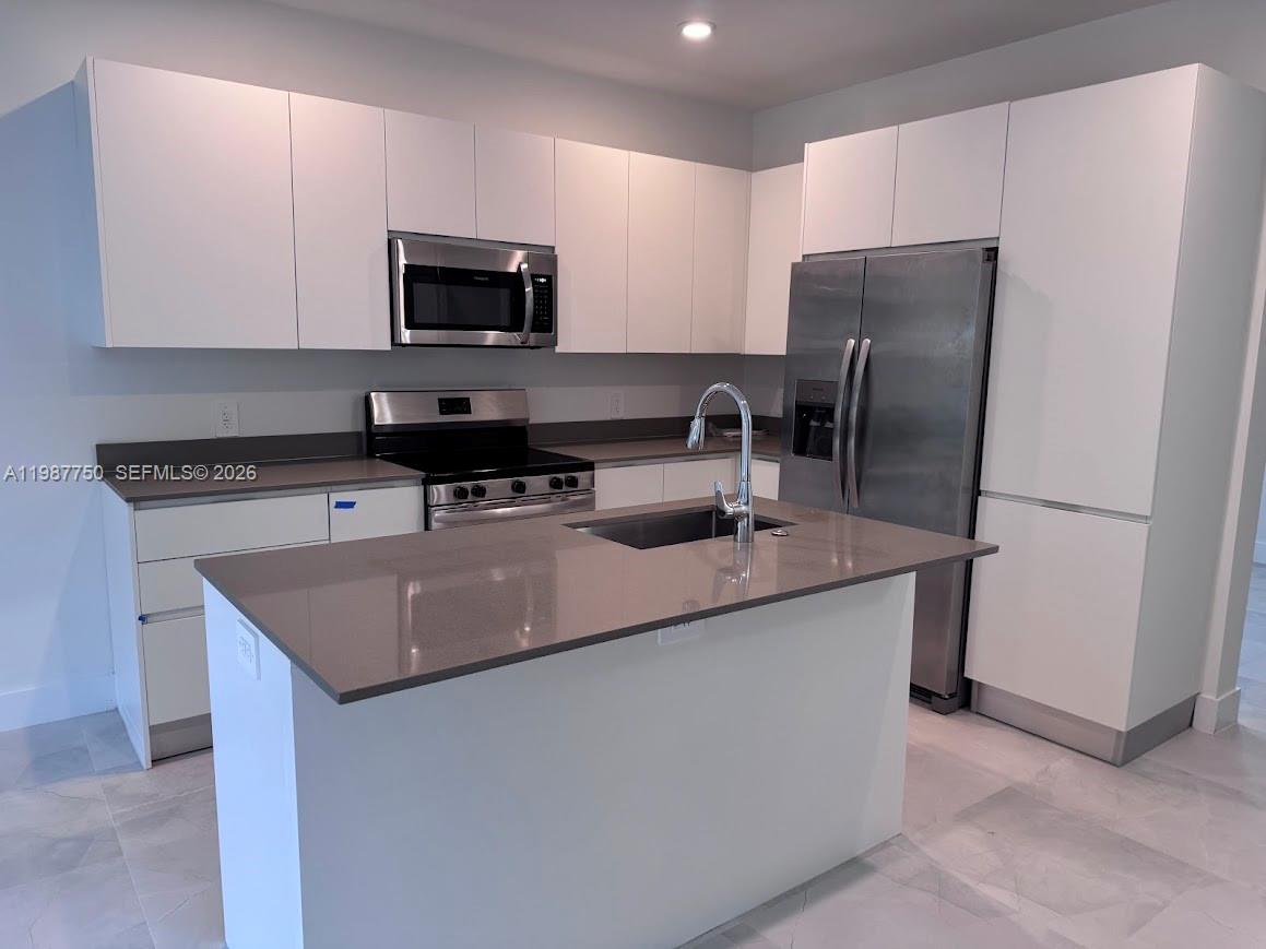 Century Square Park - Residential Lease