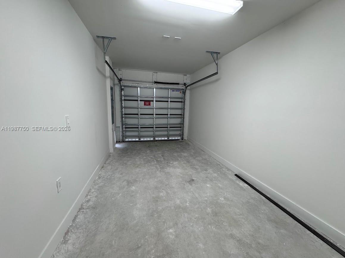 Century Square Park - Residential Lease