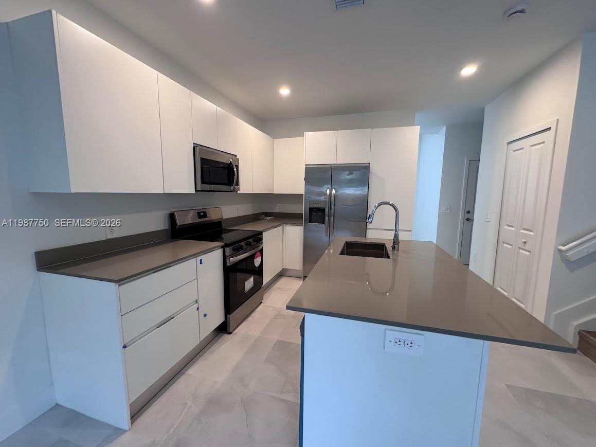 Century Square Park - Residential Lease