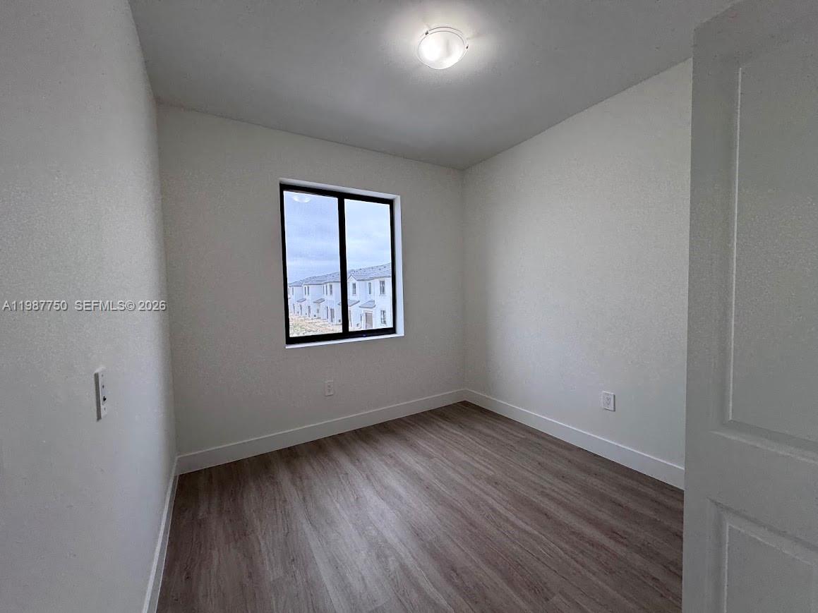 Century Square Park - Residential Lease