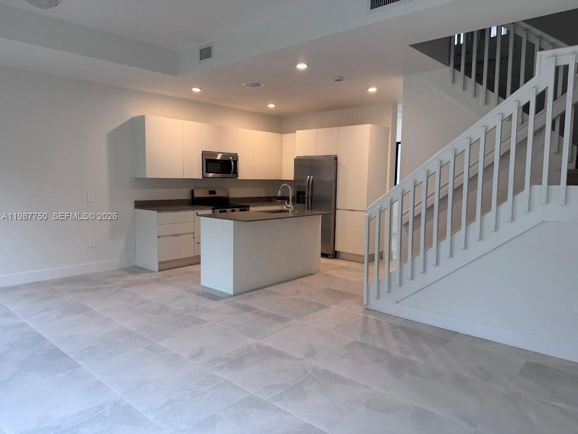 Century Square Park - Residential Lease