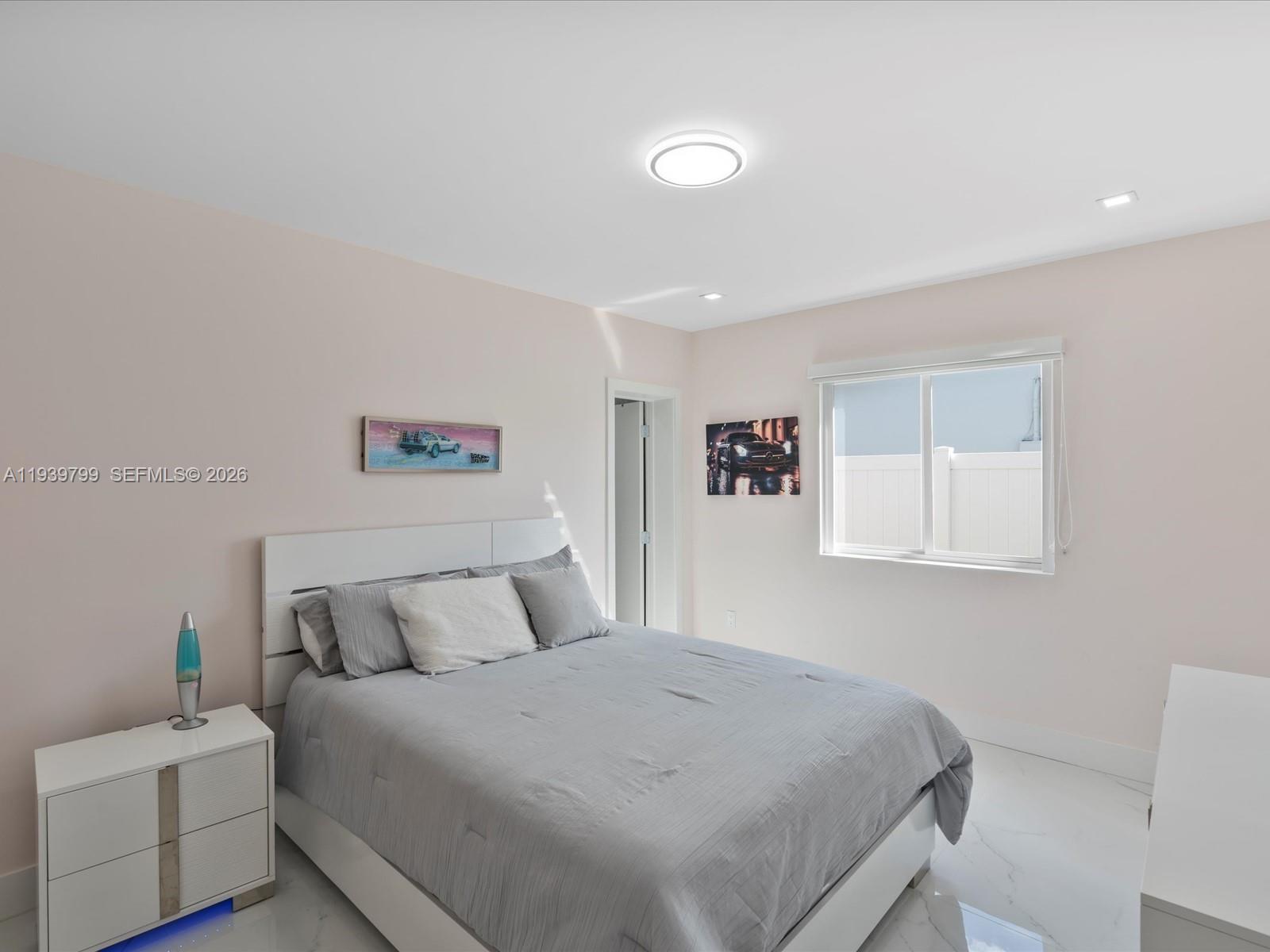 HOLLYWOOD HILLS 1965 - Residential