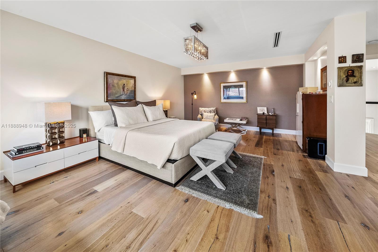 REPLAT MIAMI SHORES BAY - Residential