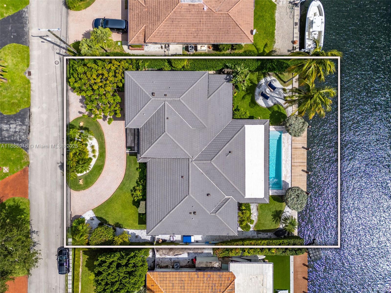 View photos, virtual tours, details... 1370 NE 103rd St