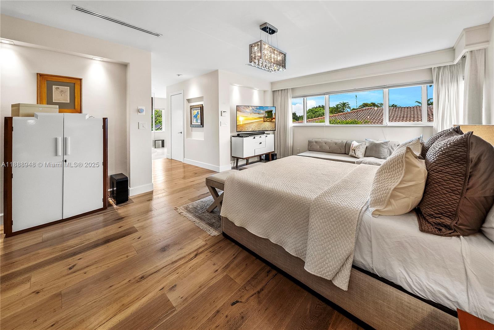 REPLAT MIAMI SHORES BAY - Residential