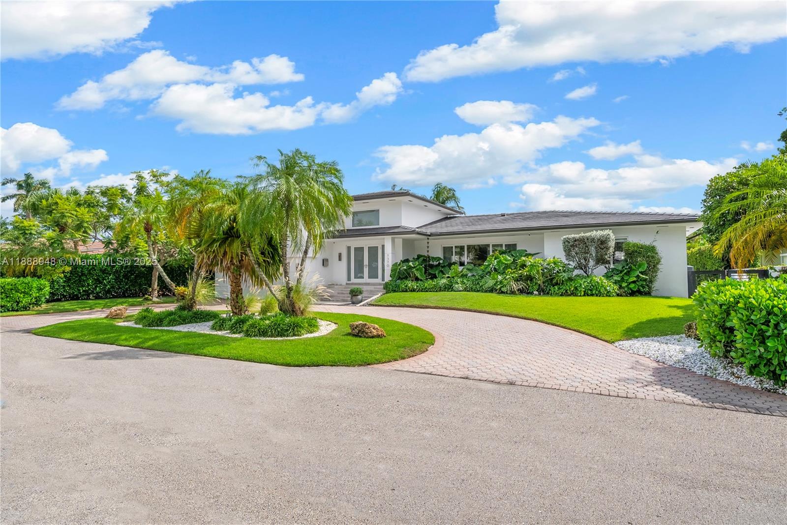 REPLAT MIAMI SHORES BAY - Residential