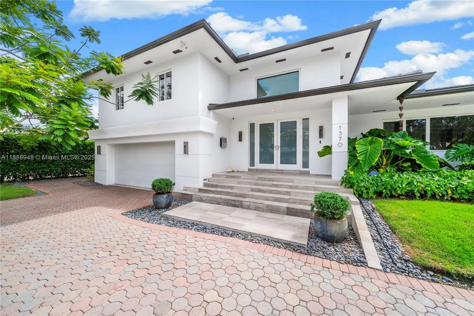 Miami Shores, Florida 33138, United States, 4 Bedrooms Bedrooms, ,5 BathroomsBathrooms,Residential,Active,225059