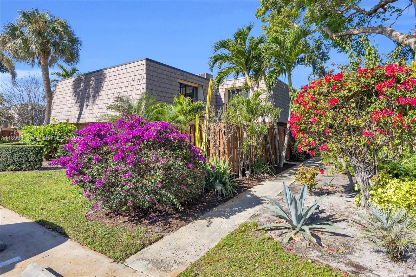 OCEAN COVE - Residential