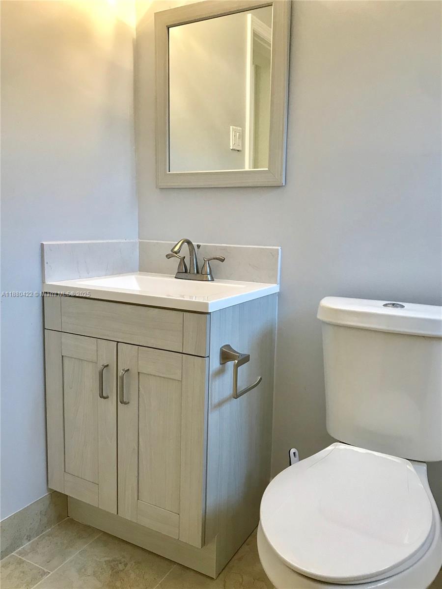 HOLLYWOOD SOUTH SIDE ADD - Residential Lease