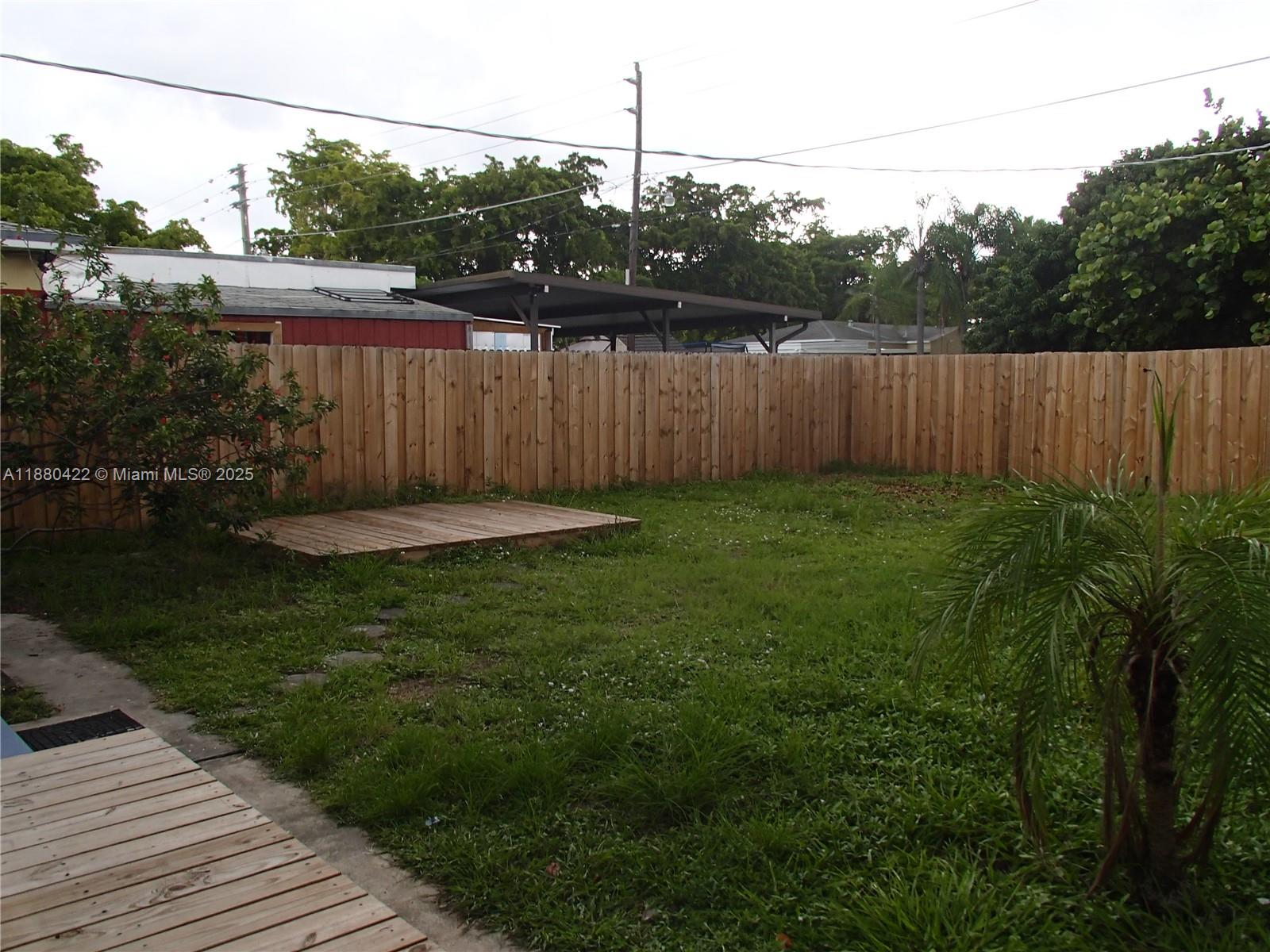 HOLLYWOOD SOUTH SIDE ADD - Residential Lease