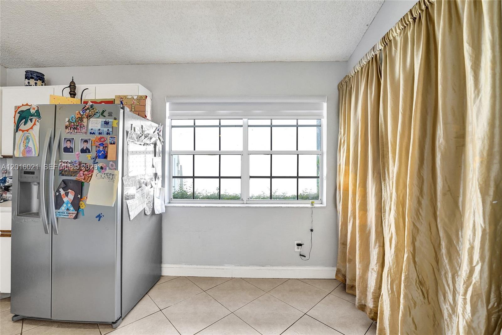 PEMBROKE LAKES SECTION EI - Residential