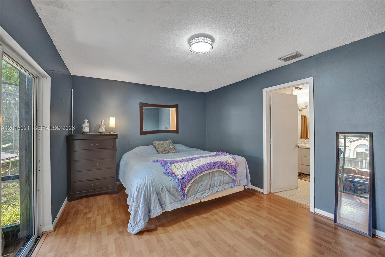 PEMBROKE LAKES SECTION EI - Residential