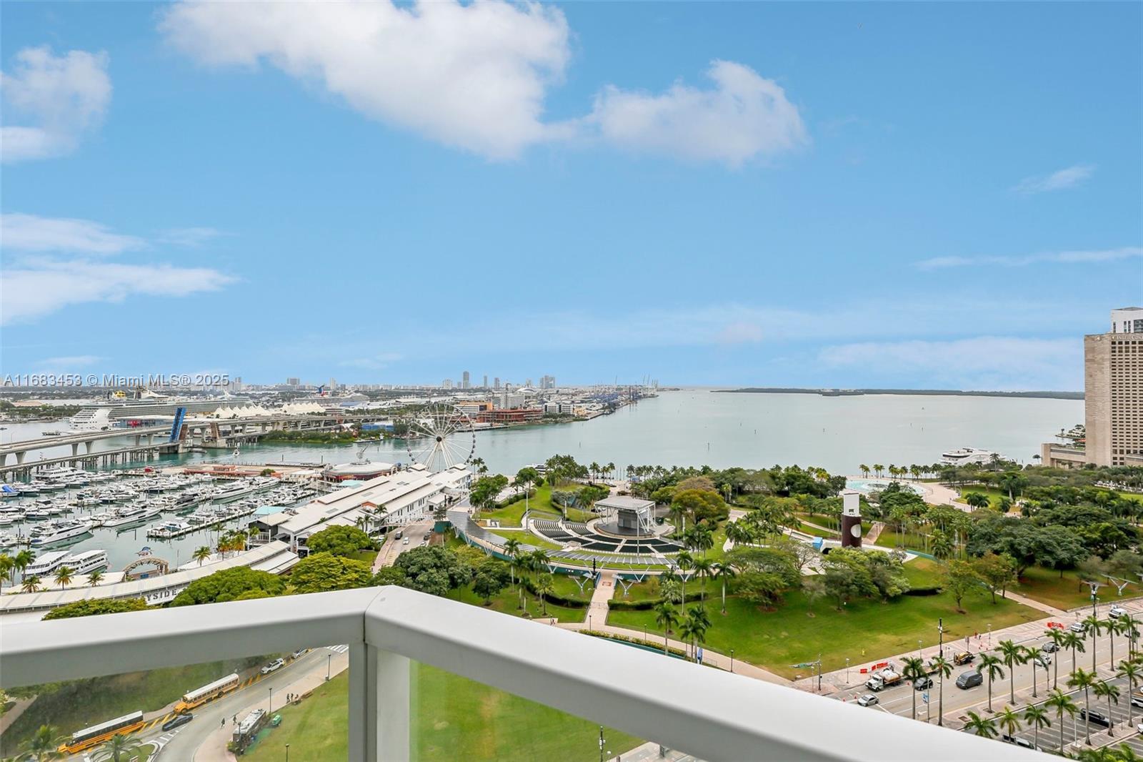 VIZCAYNE NORTH CONDO - Residential