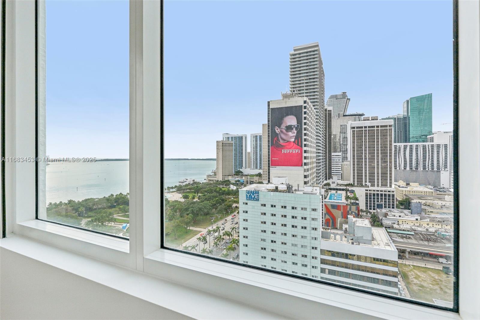 VIZCAYNE NORTH CONDO - Residential