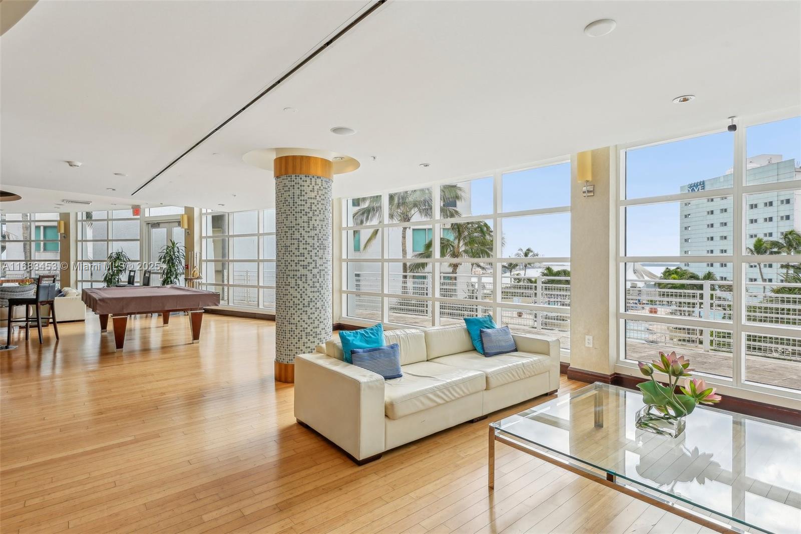 VIZCAYNE NORTH CONDO - Residential