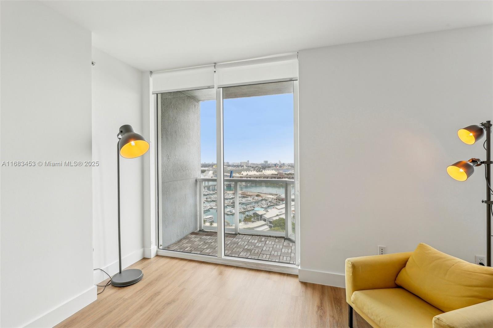 VIZCAYNE NORTH CONDO - Residential