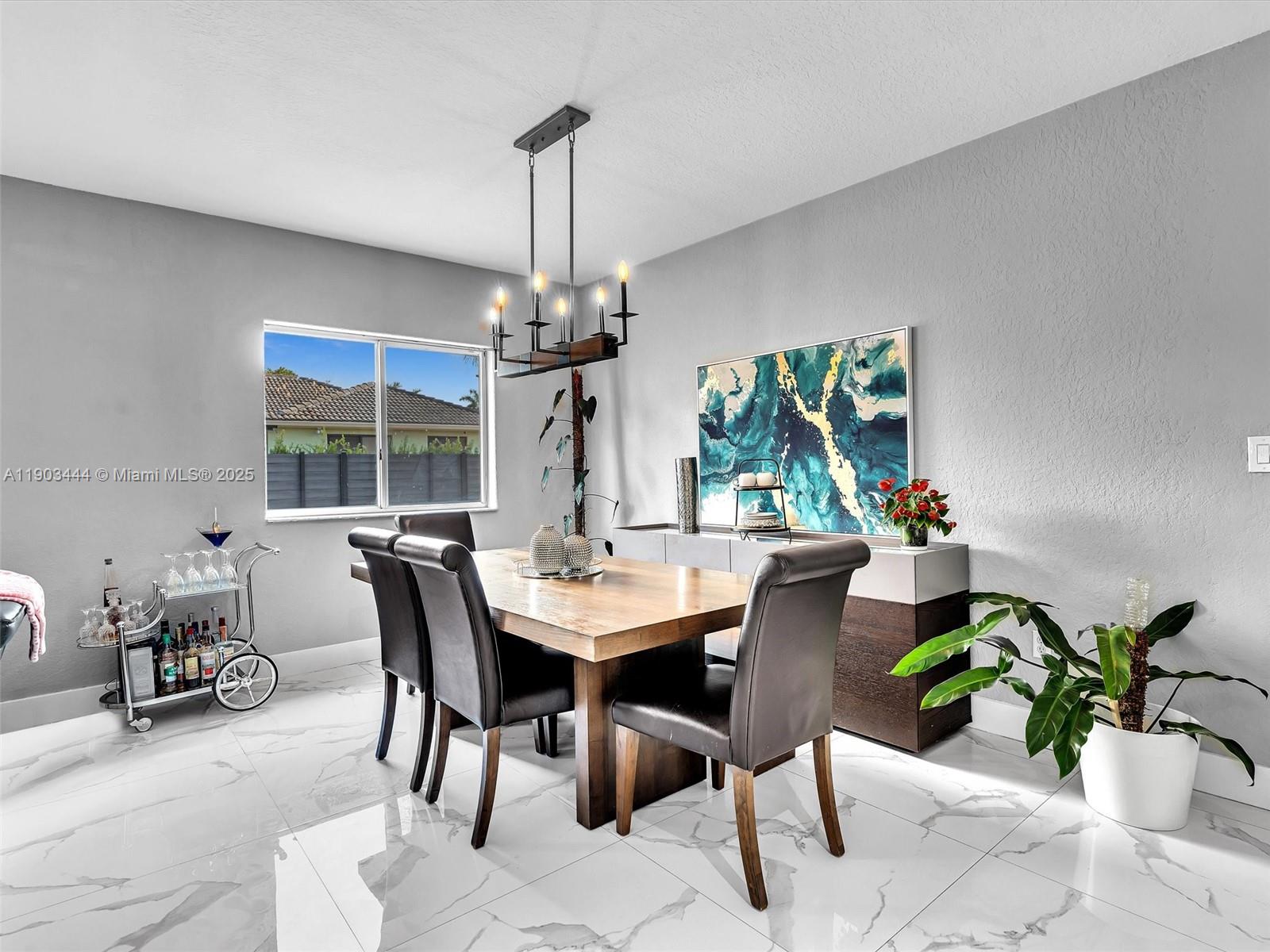 GENESIS OAK GARDENS - Residential