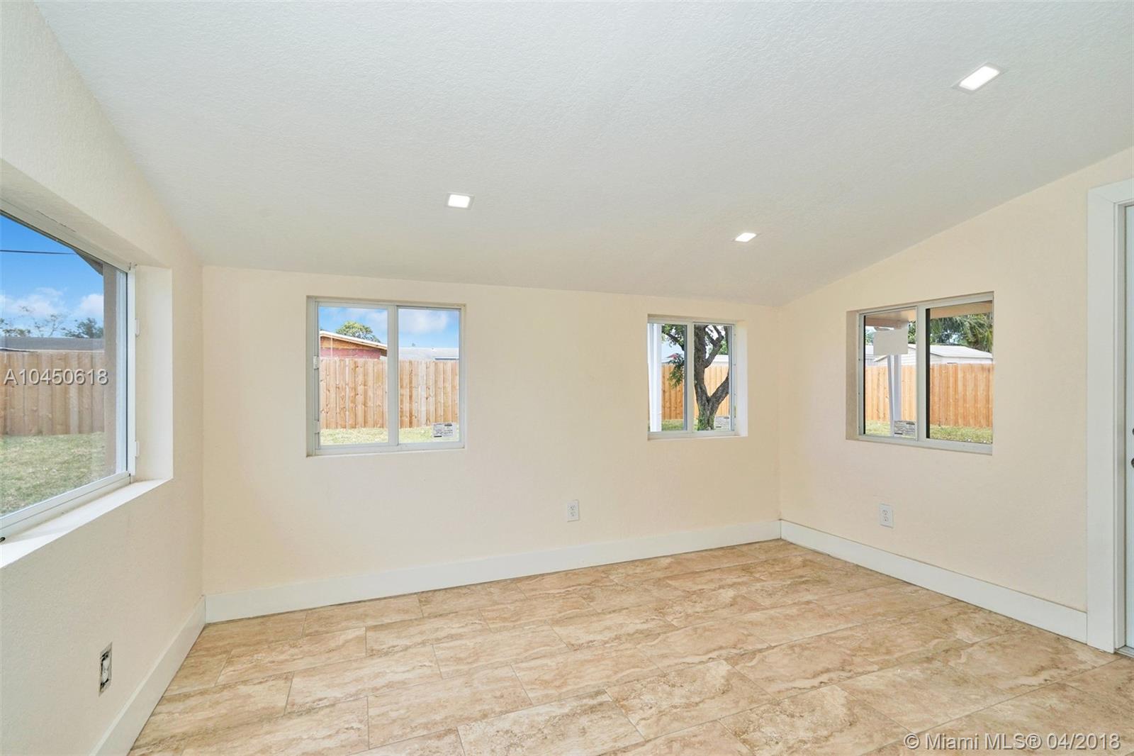 IVES ESTATES SEC 4 - Residential