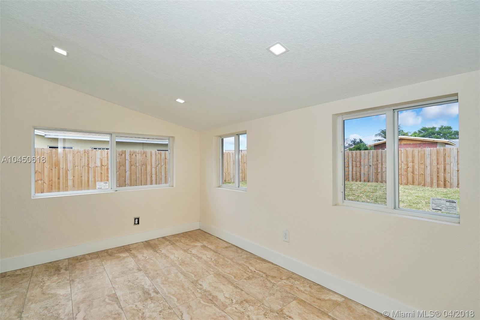 IVES ESTATES SEC 4 - Residential