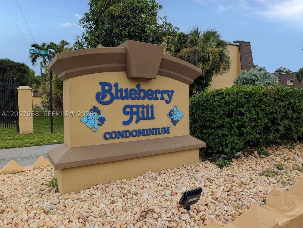 Photo of 5664 Blueberry Ct #15, Lauderhill, FL 33313 (MLS # A12067858)