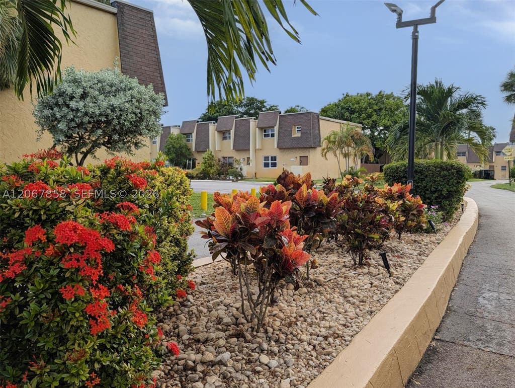 Photo of 5664 Blueberry Ct #15, Lauderhill, FL 33313 (MLS # A12067858)