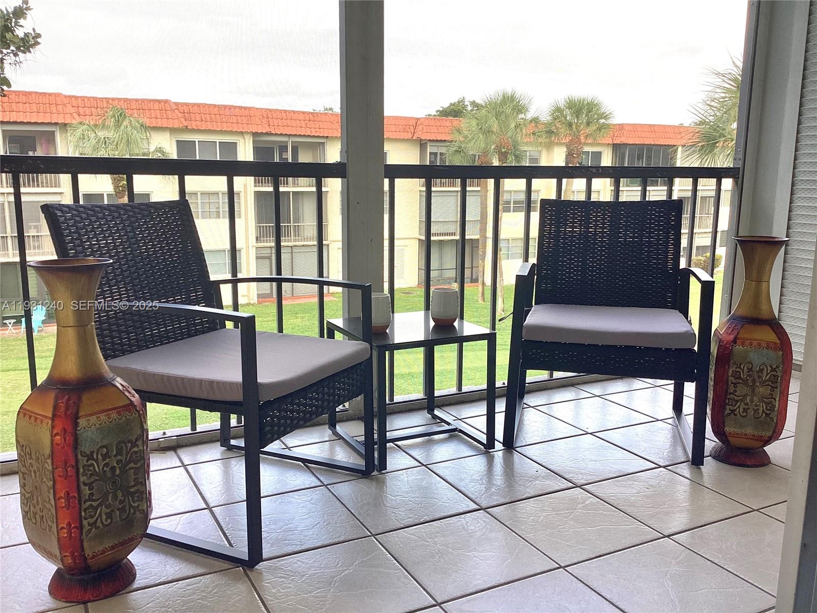 HOLLYBROOK GOLF AND TENNIS - Residential Lease