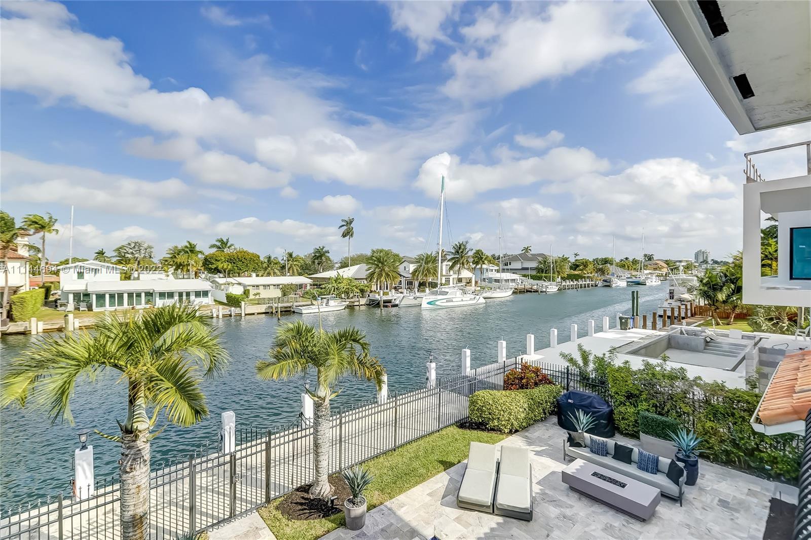 LAUDERDALE HARBORS - Residential