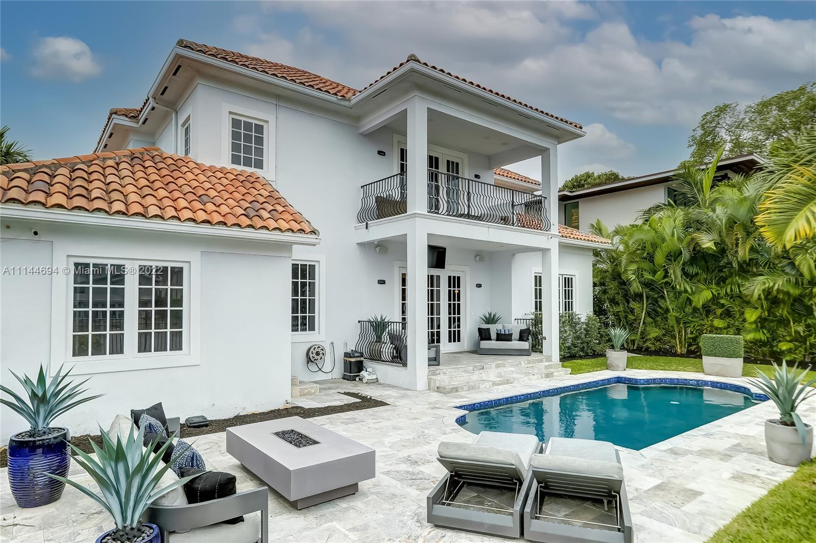 LAUDERDALE HARBORS - Residential