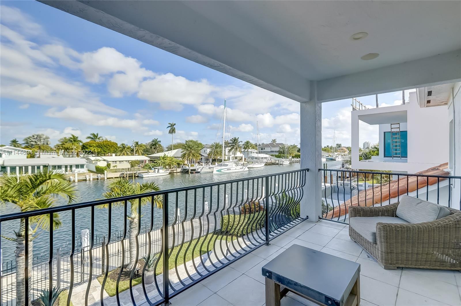 LAUDERDALE HARBORS - Residential