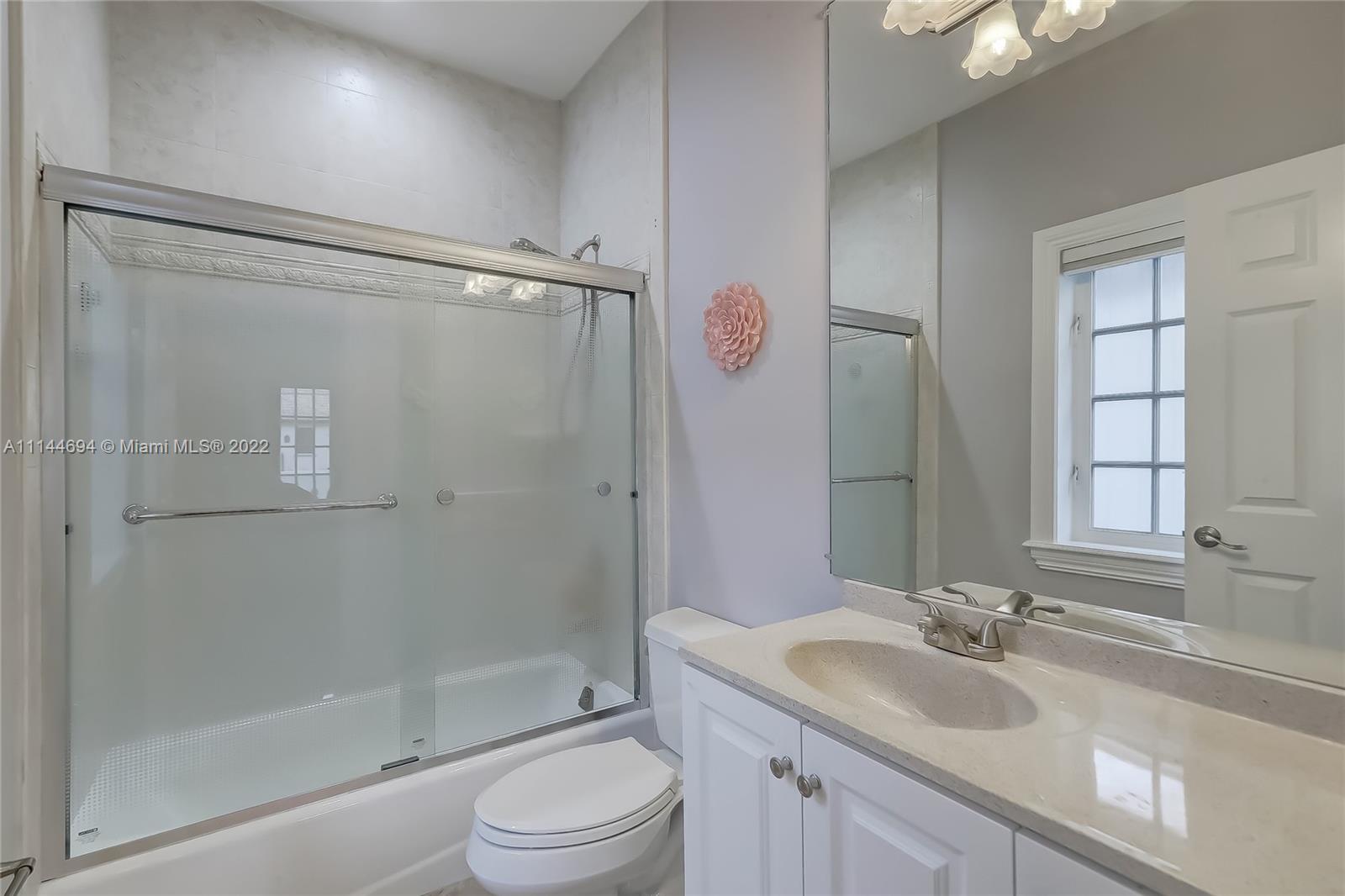 LAUDERDALE HARBORS - Residential