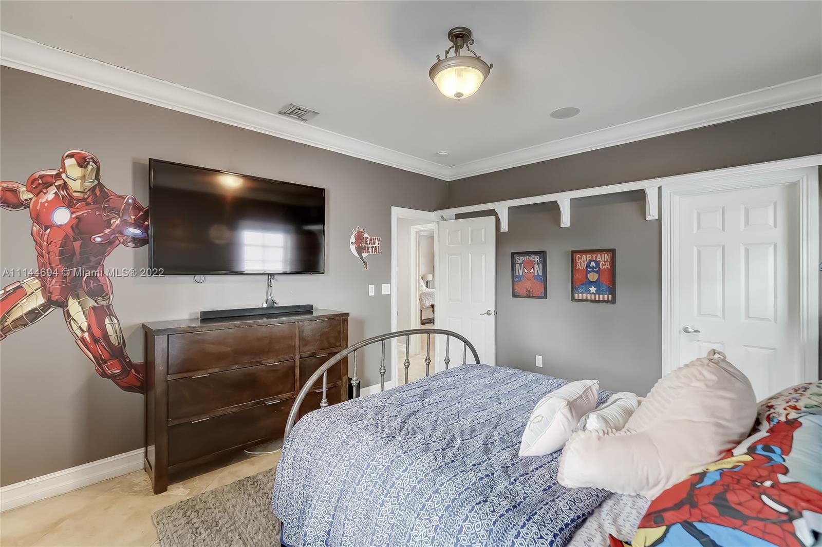 LAUDERDALE HARBORS - Residential