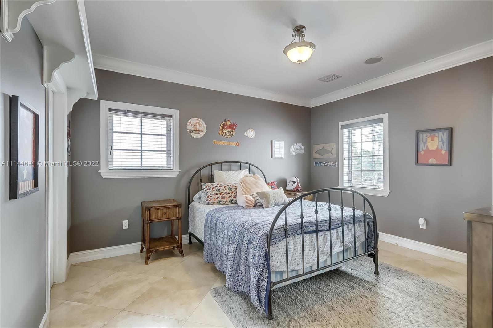 LAUDERDALE HARBORS - Residential