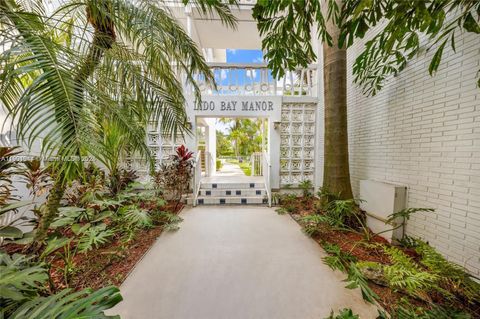 1631 NE 114th St 307 Miami FL 33181