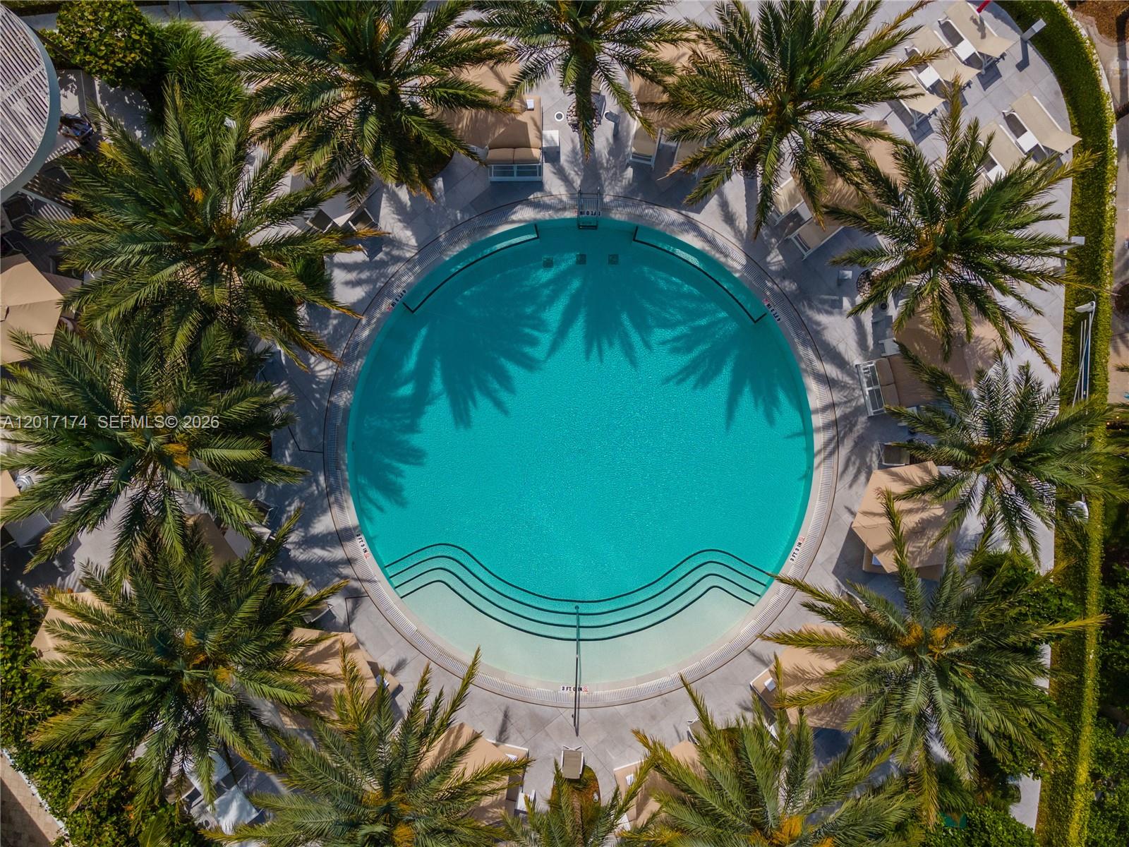 ICON CONDO - Residential
