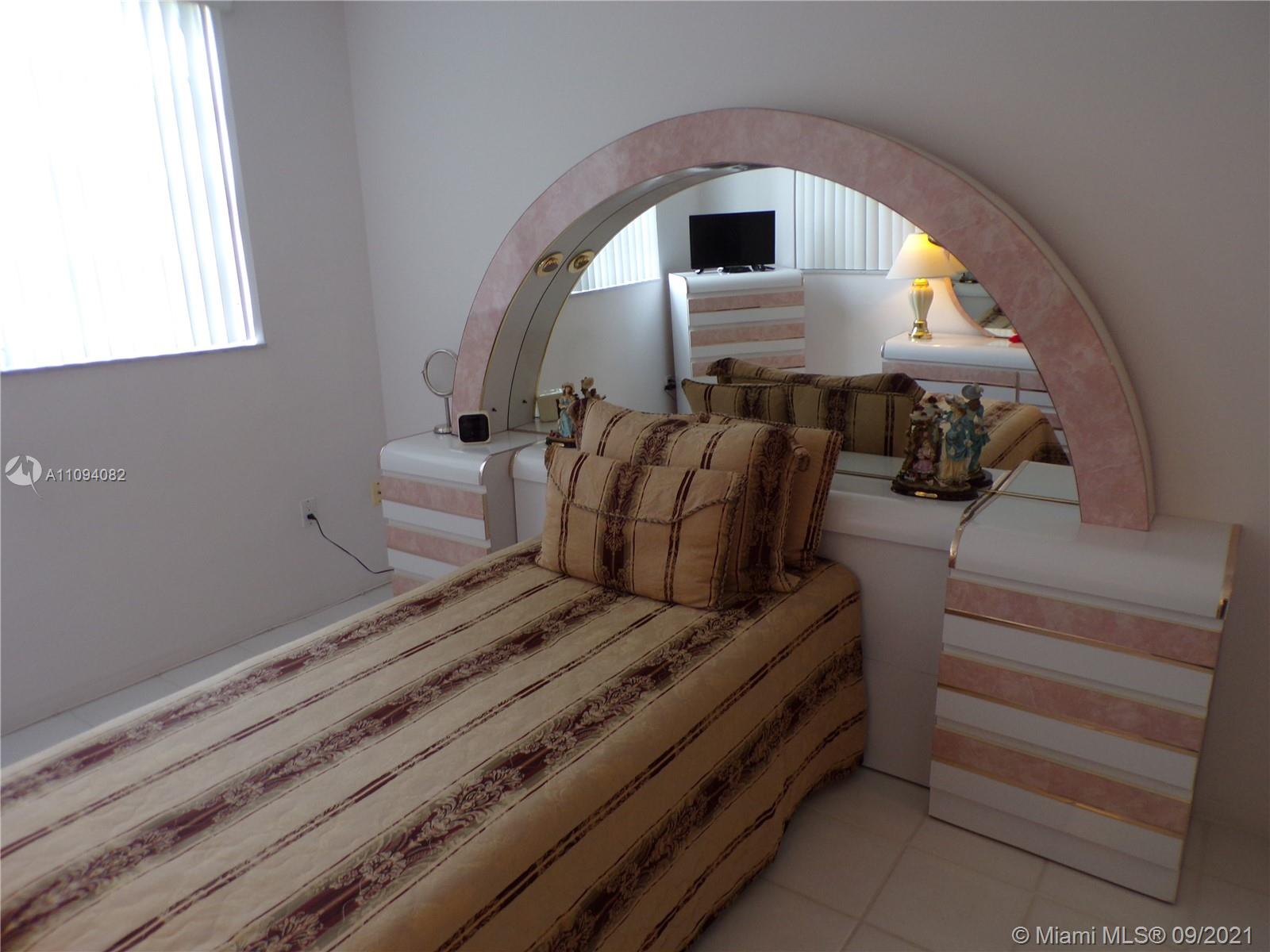 POINT EAST ONE CONDO-BLDG - Residential