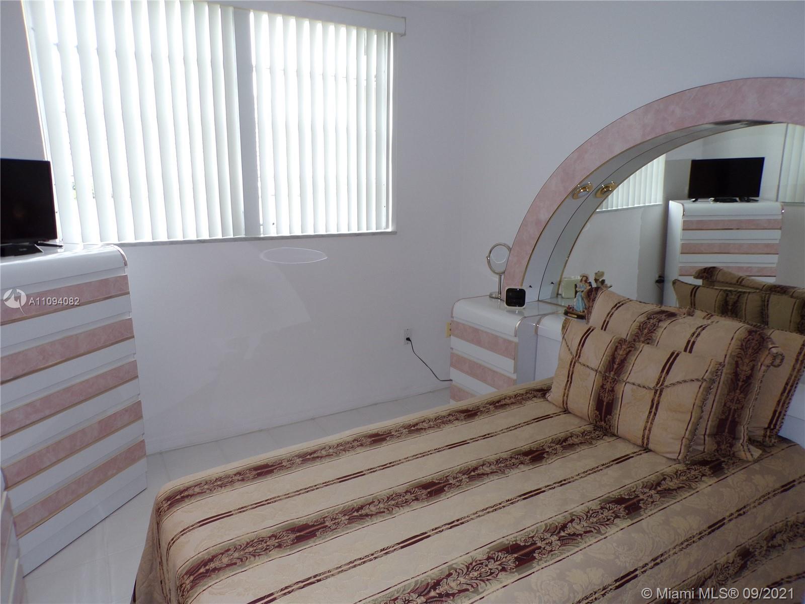 POINT EAST ONE CONDO-BLDG - Residential